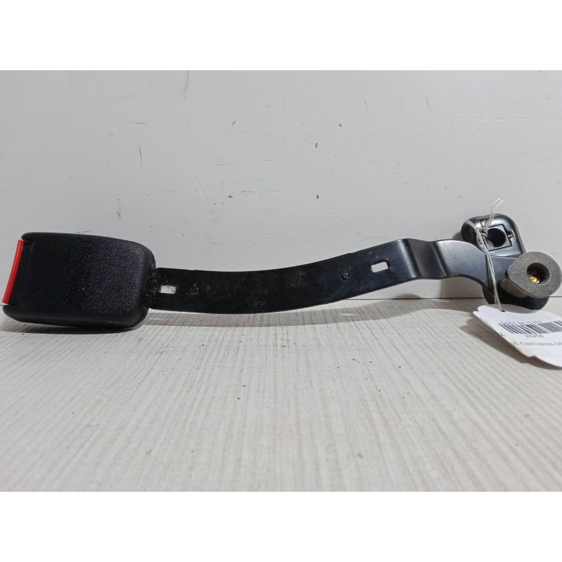 Recambio de anclaje cinturon delantero derecho para volkswagen golf iv (1j1) 1.6 referencia OEM IAM 1J4858471.091098B  