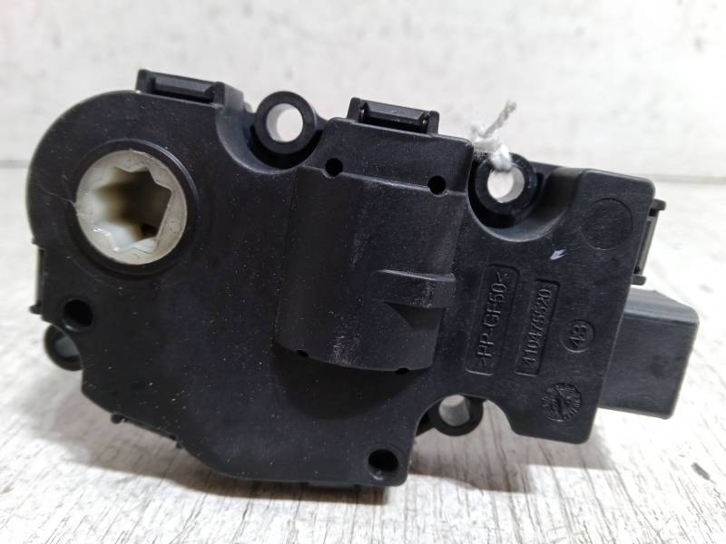 MOTOR APERTURA TRAMPILLAS CLIMATIZADOR 410475520 