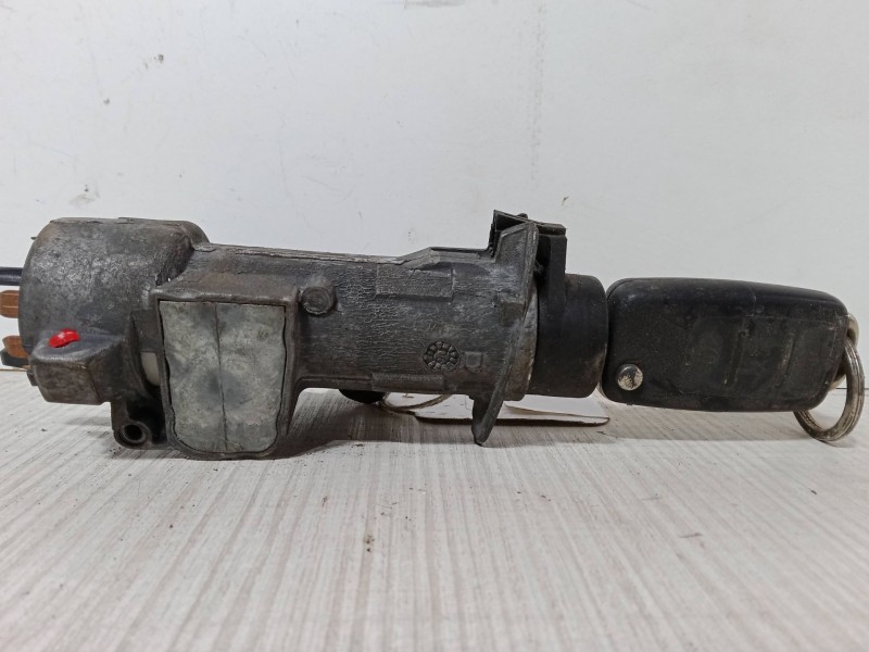 Recambio de clausor para skoda roomster (5j7) 1.4 tdi referencia OEM IAM   