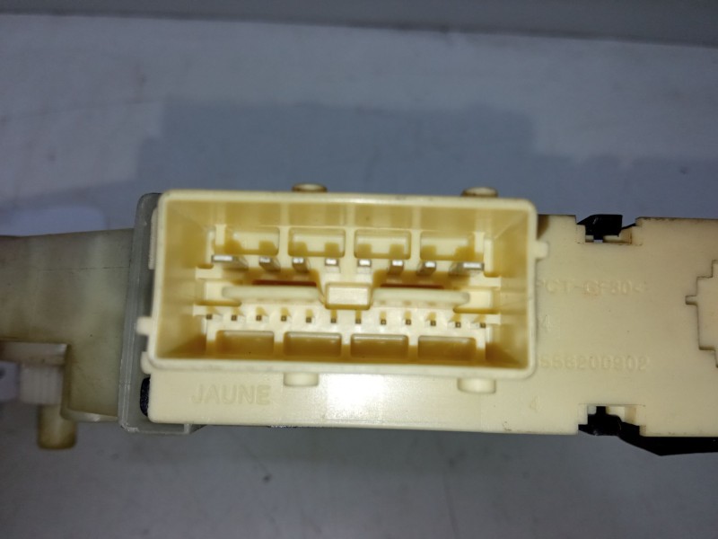 Recambio de elevalunas electrico delantero derecho para citroën c4 coupé (la_) 1.6 hdi referencia OEM IAM 984940-100  