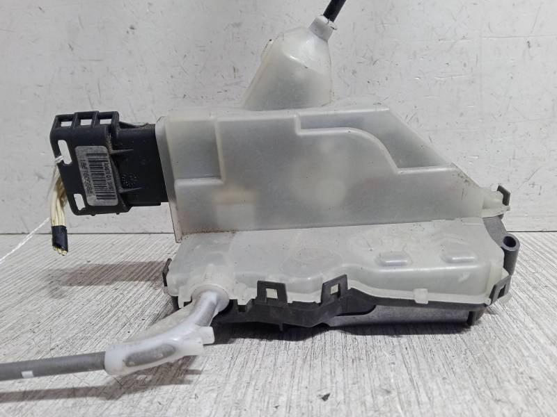 CERRADURA PUERTA TRASERA IZQUIERDA 