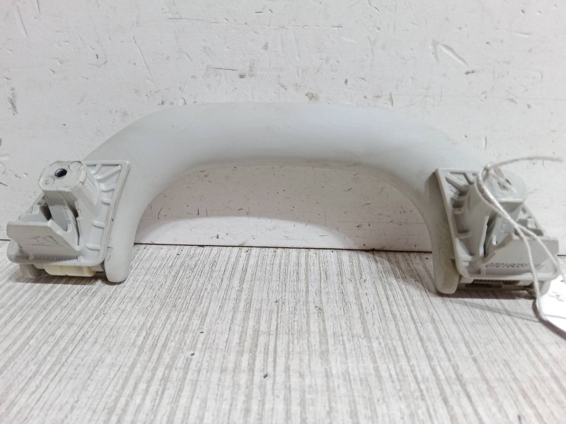 Recambio de asidero del izquierdo para volkswagen golf v (1k1) 1.6 fsi referencia OEM IAM   