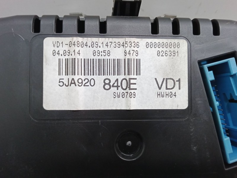 Recambio de cuadro instrumentos para skoda rapid (nh3, nk3, nk6) 1.6 tdi referencia OEM IAM 5JA920840E  A2C89513100