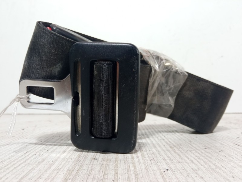 Recambio de anclaje cinturon trasero derecho para audi a4 b6 (8e2) 2.0 referencia OEM IAM   