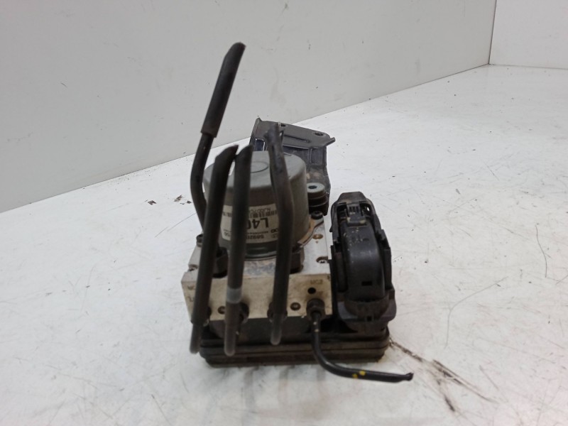 Recambio de abs para kia stonic (yb) 1.0 t-gdi referencia OEM IAM A1002219AEE58920H8250  BE6003V107