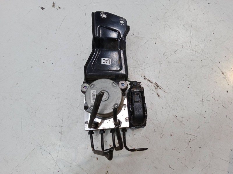 Recambio de abs para kia stonic (yb) 1.0 t-gdi referencia OEM IAM A1002219AEE58920H8250  BE6003V107