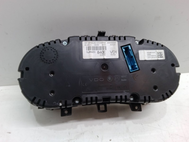 Recambio de cuadro instrumentos para skoda rapid (nh3, nk3, nk6) 1.6 tdi referencia OEM IAM 5JA920840E  A2C89513100