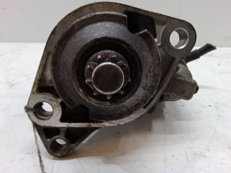 Recambio de motor arranque para seat leon (1m1) 1.6 16 v referencia OEM IAM 0001121006  020911023F