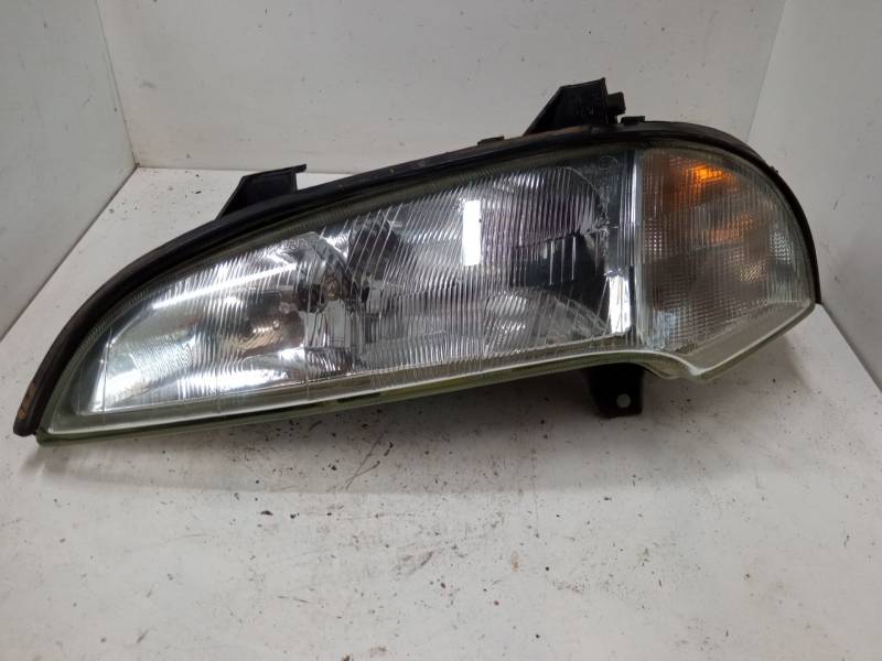 FARO IZQUIERDO 67629539 
