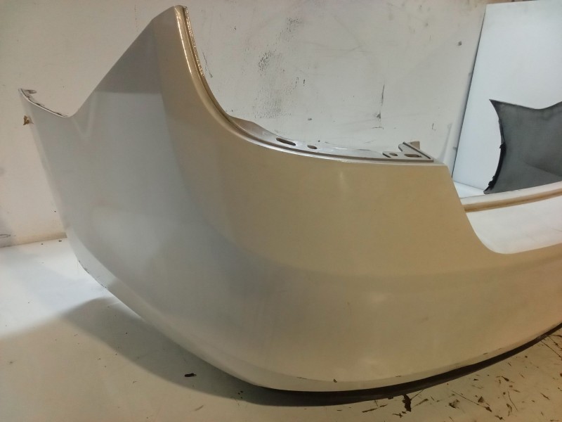 Recambio de paragolpes trasero para skoda rapid (nh3, nk3, nk6) 1.6 tdi referencia OEM IAM   