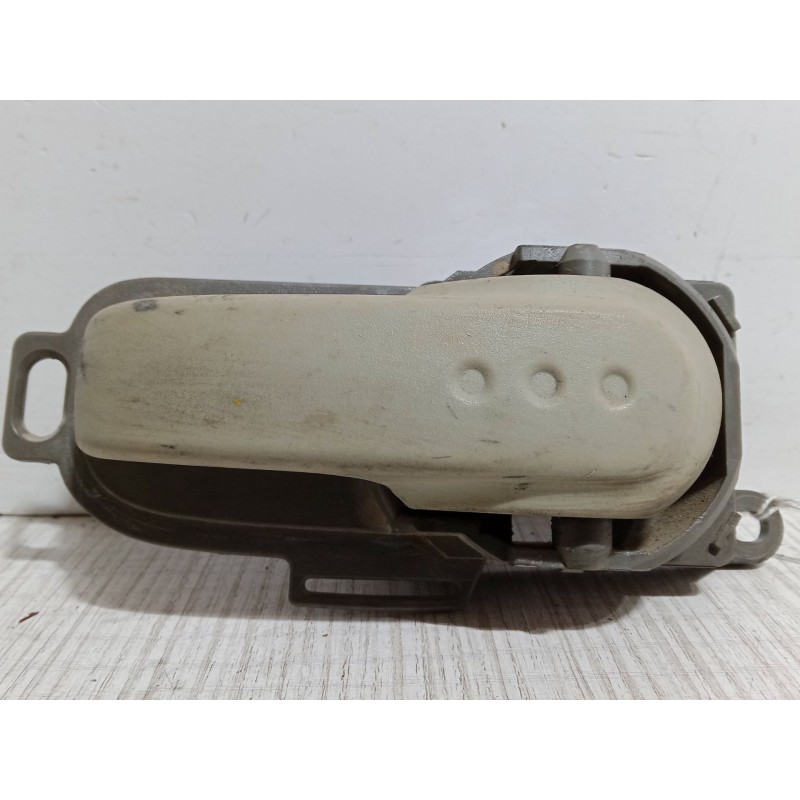 Recambio de maneta interior puerta trasera derecha para nissan micra iii (k12) 1.2 16v referencia OEM IAM   