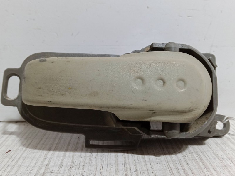 Recambio de maneta interior puerta trasera derecha para nissan micra iii (k12) 1.2 16v referencia OEM IAM   