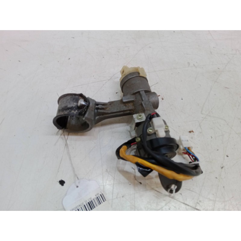 Recambio de clausor para kia sportage ii (je_, km_) 2.0 crdi referencia OEM IAM   