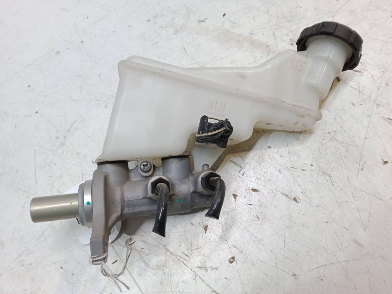 Recambio de bomba freno para kia stonic (yb) 1.0 t-gdi referencia OEM IAM   