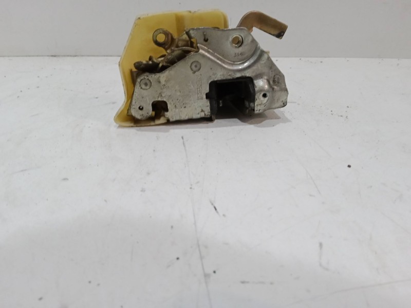 Recambio de cerradura puerta trasera izquierda para mercedes-benz 124 sedán (w124) 200 e (124.019) referencia OEM IAM   