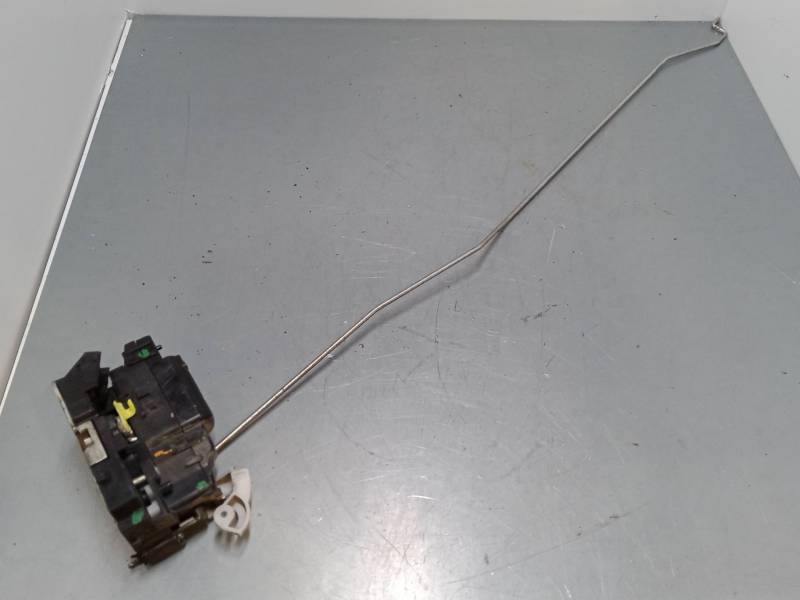 CERRADURA PUERTA TRASERA IZQUIERDA 
