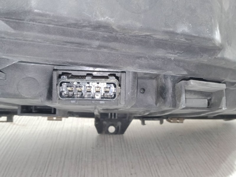 Recambio de faro izquierdo para citroën xantia (x1_, x2_) 2.0 i 16v referencia OEM IAM   