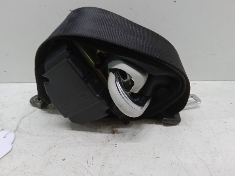 Recambio de cinturon seguridad trasero izquierdo para volkswagen golf iv (1j1) 1.6 referencia OEM IAM   