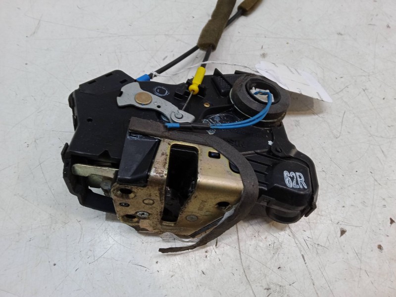 Recambio de cerradura puerta delantera derecha para toyota corolla verso (zer_, zze12_, r1_) 1.8 (znr11_) referencia OEM IAM   