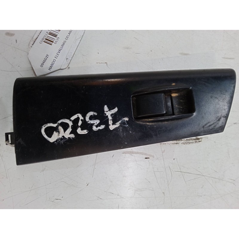 Recambio de mando elevalunas delantero derecho para toyota corolla (_e12_) 1.6 vvt-i (zze121_) referencia OEM IAM 7423102300  