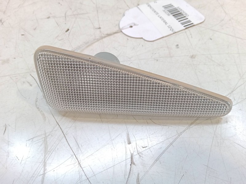 Recambio de intermitente lateral izquierdo para dacia sandero 1.6 (bs0d, bs0b, bs0f, bs0h) referencia OEM IAM   