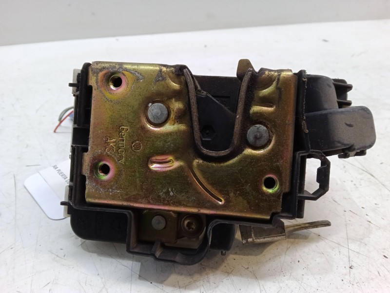 Recambio de cerradura puerta delantera derecha para volkswagen polo iii (6n1) 45 1.0 referencia OEM IAM   
