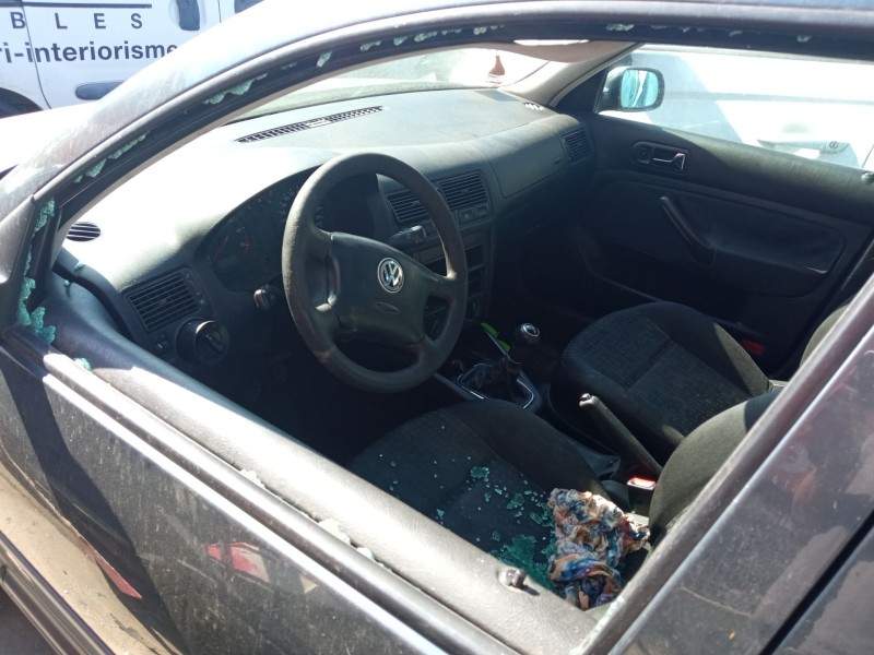 volkswagen golf iv (1j1) del año 2001