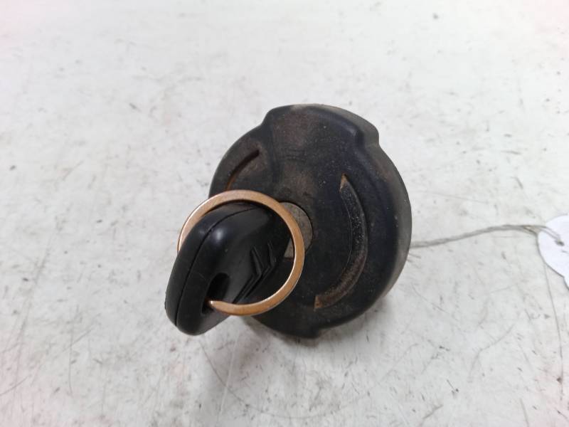 TAPON COMBUSTIBLE 