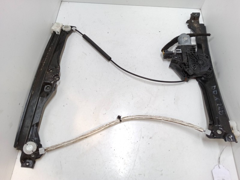 Recambio de elevalunas electrico delantero derecho para citroën ds5 1.6 hdi 115 referencia OEM IAM   
