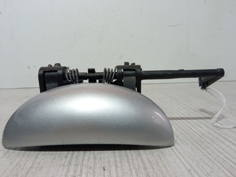 Recambio de maneta exterior puerta delantera izquierda para peugeot 206 cc (2d) 1.6 hdi 110 referencia OEM IAM   