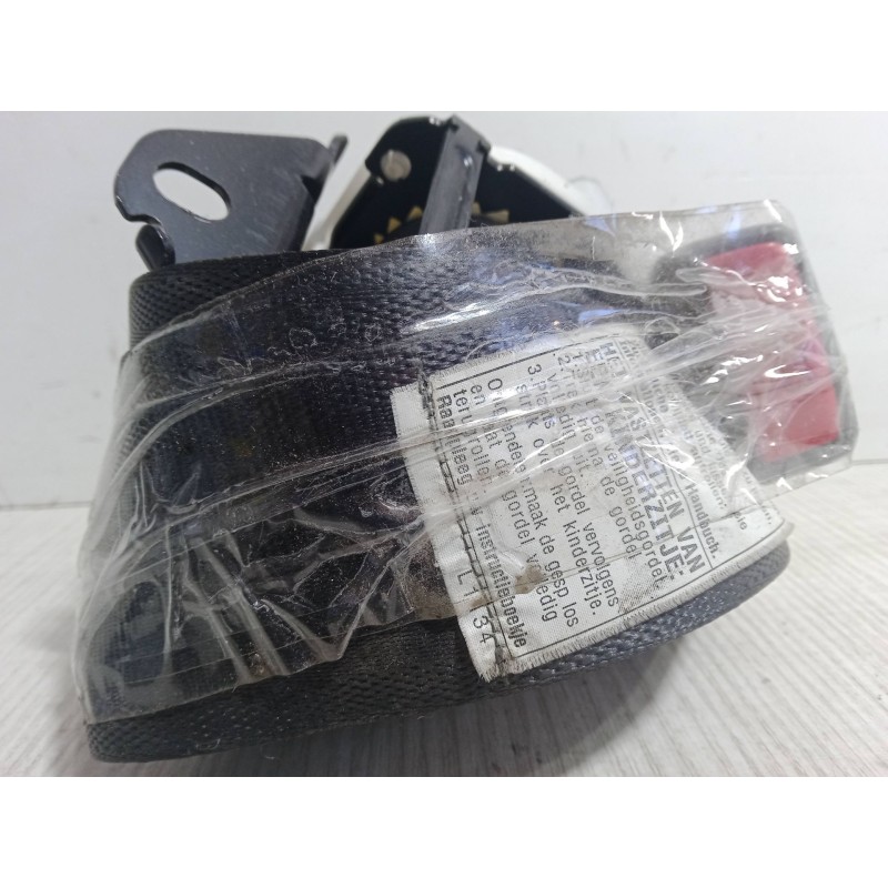 Recambio de cinturon seguridad trasero central para honda civic vii sedán (es, et) 1.3 ima (ed9, es9) referencia OEM IAM   