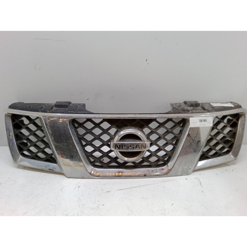 Recambio de rejillas capo para nissan navara np300 (d40) 2.5 dci referencia OEM IAM   