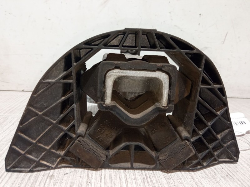 Recambio de soporte motor derecho para renault clio iv (bh_) 1.2 16v referencia OEM IAM 113752043R  