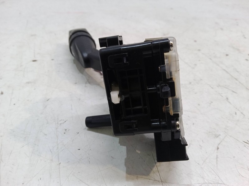 Recambio de mando de intermitencia para ssangyong korando (ck) 2.0 e-xdi referencia OEM IAM 202008888  