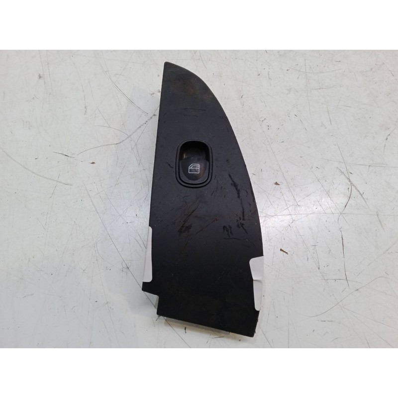 Recambio de mando elevalunas delantero derecho para mercedes-benz clase c (w203) c 220 cdi (203.008) referencia OEM IAM   