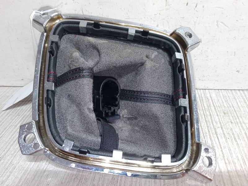 Recambio de funda palanca cambio para kia cee´d (jd) 1.6 gt referencia OEM IAM   