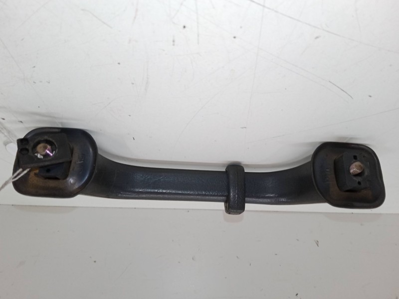 Recambio de asidero tra derecho para opel monterey a (m92) 3.1 td (ubs69d, ubs69g) referencia OEM IAM   