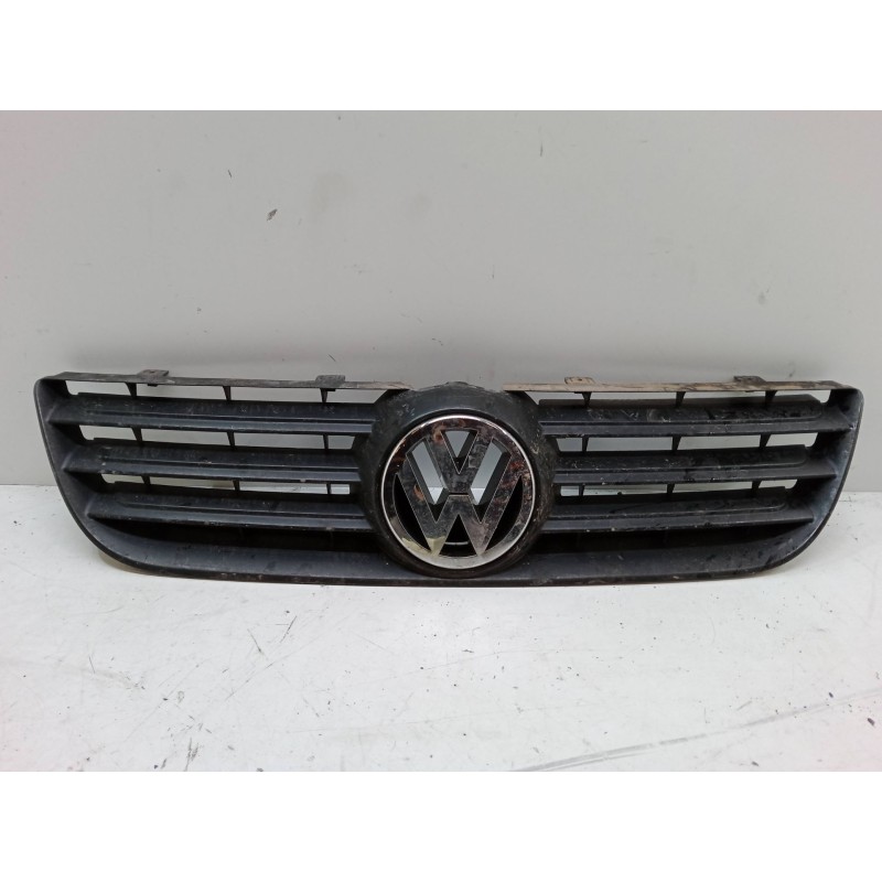 Recambio de rejillas capo para volkswagen polo (6n2) 1.4 16v referencia OEM IAM   