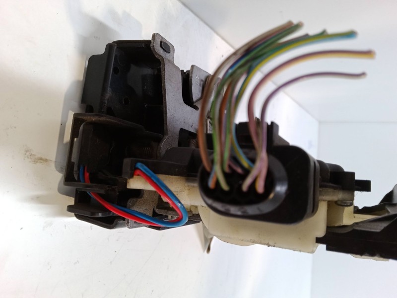 Recambio de cerradura puerta delantera derecha para volkswagen golf iv variant (1j5) 1.9 tdi referencia OEM IAM   