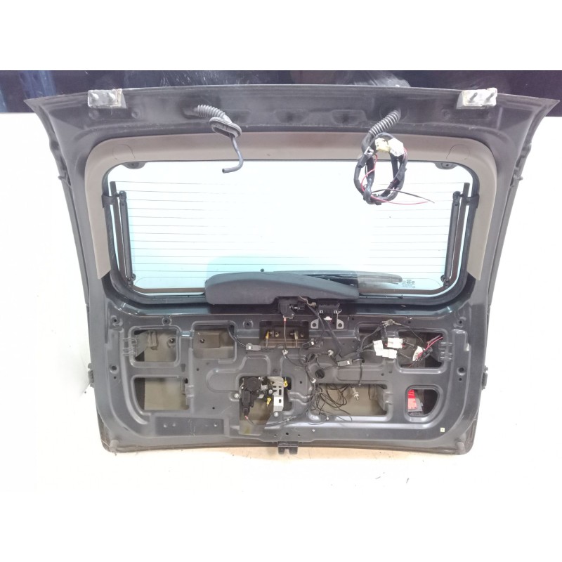 Recambio de porton trasero para kia sportage ii (je_, km_) 2.0 crdi referencia OEM IAM   