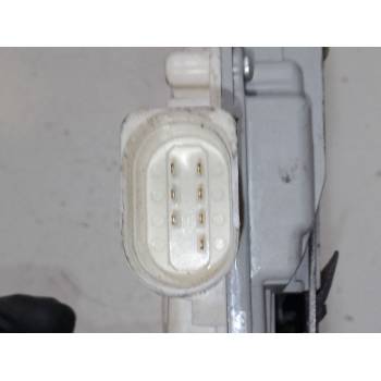 CERRADURA PUERTA TRASERA DERECHA 