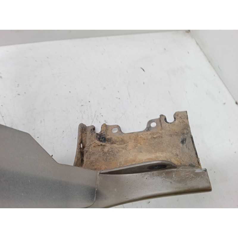 Recambio de aleta delantera izquierda para renault clio iii (br0/1, cr0/1) 1.5 dci (br17, cr17) referencia OEM IAM   