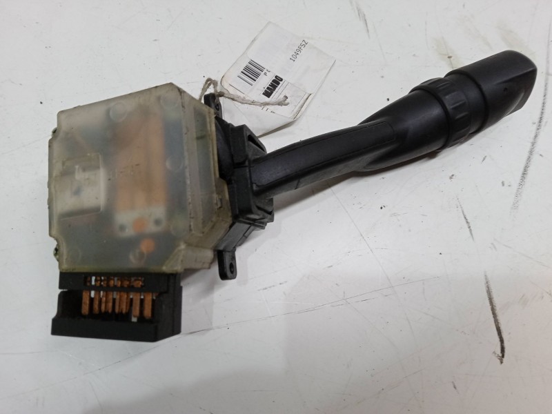 Recambio de mando de intermitencia para ssangyong actyon i 200 xdi 4wd referencia OEM IAM   