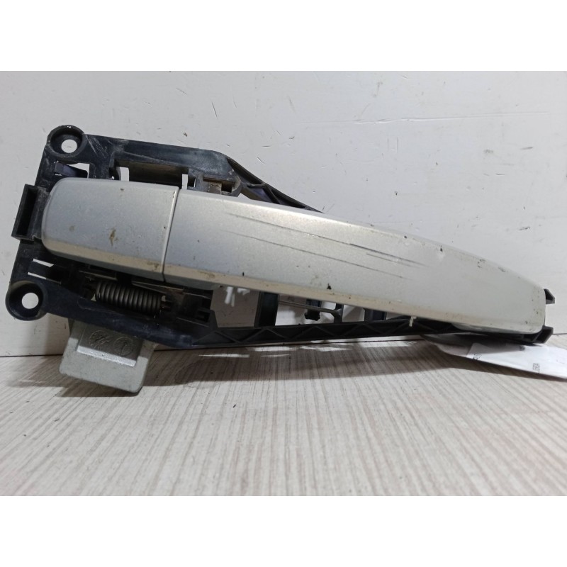 Recambio de maneta exterior puerta trasera izquierda para opel zafira b furgoneta/monovolumen (a05) 1.9 cdti van (m75) referenci