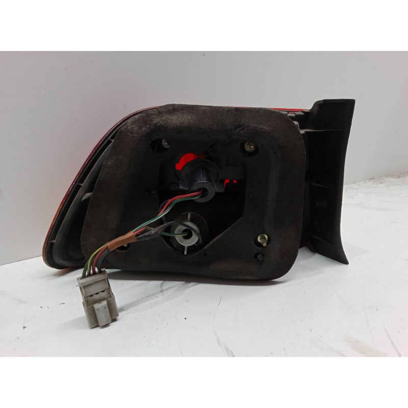 Recambio de piloto trasero derecho para honda civic vi coupé (ej, em1) 1.6 i vtec (em1) referencia OEM IAM   