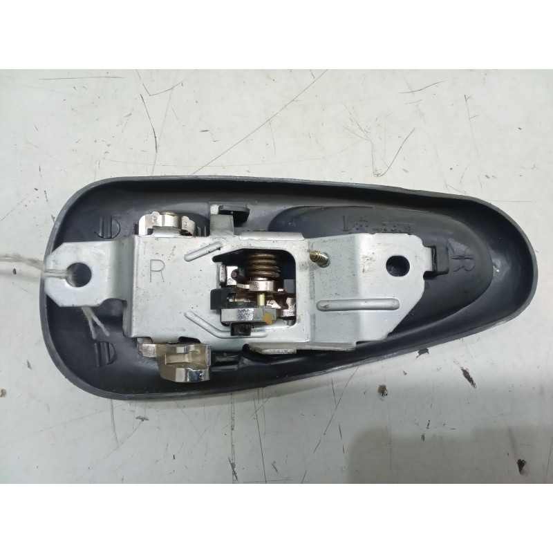 Recambio de maneta interior puerta trasera derecha para mitsubishi l200 (k7_t, k6_t, k5_t) 2.5 td 4wd (k74t) referencia OEM IAM 