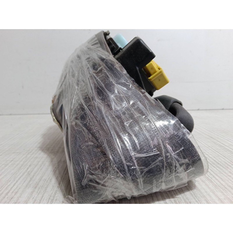 Recambio de cinturon con pretensor delantero izquierdo para honda cr-v ii (rd_) 2.2 ctdi (rd9) referencia OEM IAM   