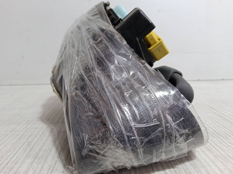 Recambio de cinturon con pretensor delantero izquierdo para honda cr-v ii (rd_) 2.2 ctdi (rd9) referencia OEM IAM   