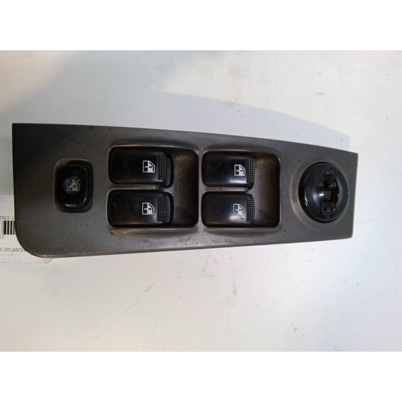 Recambio de mando elevalunas delantero izquierdo para hyundai matrix (fc) 1.5 crdi referencia OEM IAM   