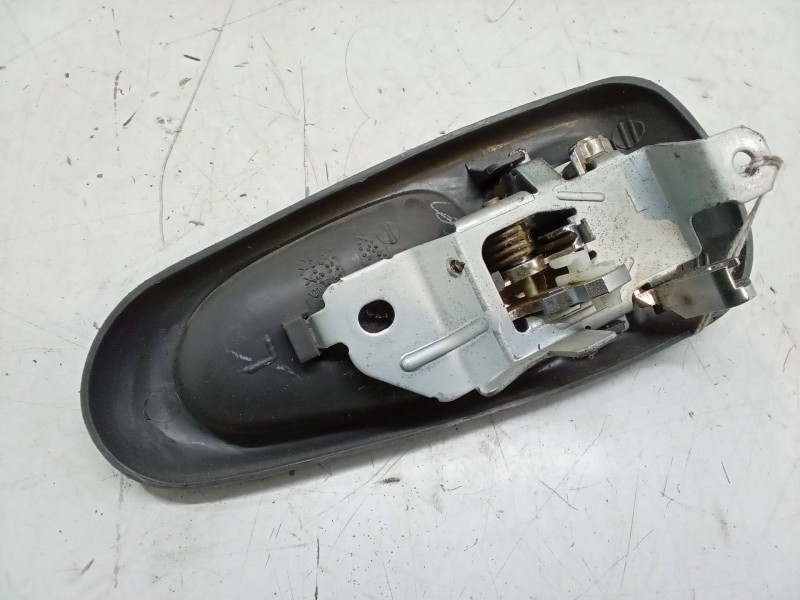 Recambio de maneta interior puerta trasera izquierda para mitsubishi l200 (k7_t, k6_t, k5_t) 2.5 td 4wd (k74t) referencia OEM IA